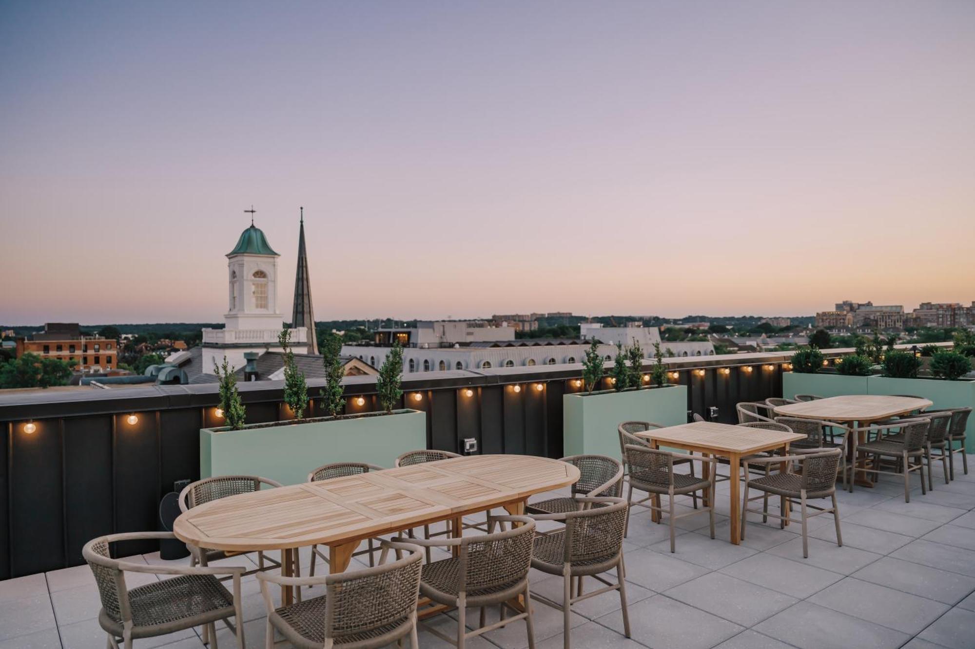 Hotel Heron Old Town Alexandria Extérieur photo